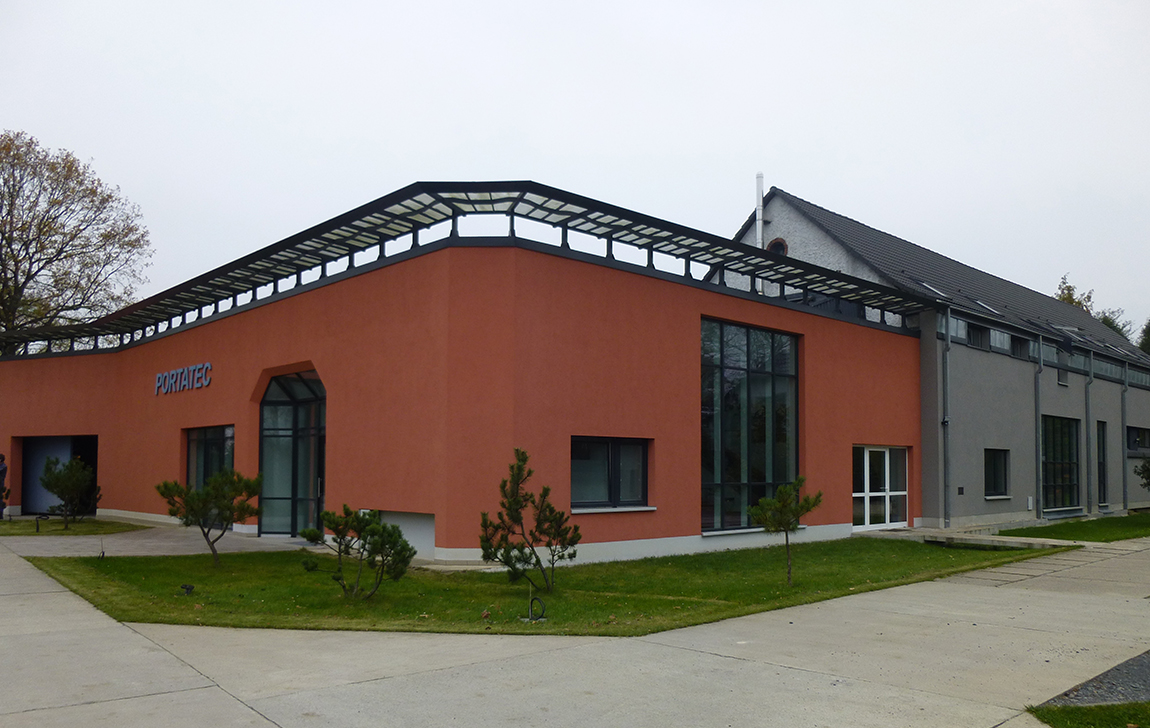 Verwaltungsgebaeude_Schmorkau_bearbeitet