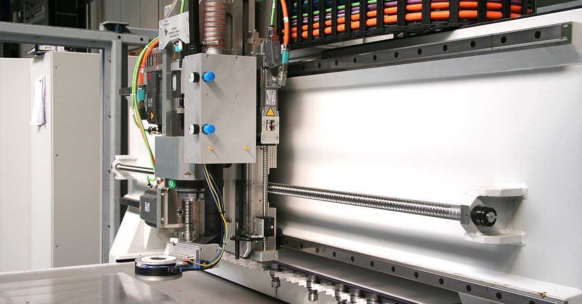 luftfahrtindustrie-helicopter-kvz-russland_hsc-bearbeitungszentrum-3050-x-1550mm